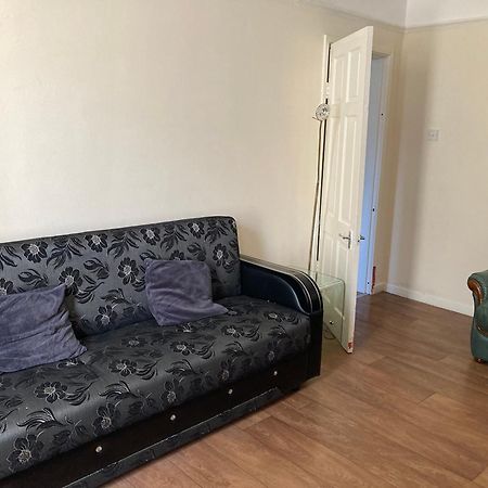 Short Term Shared R&R In Chorlton Apartment Manchester Ngoại thất bức ảnh