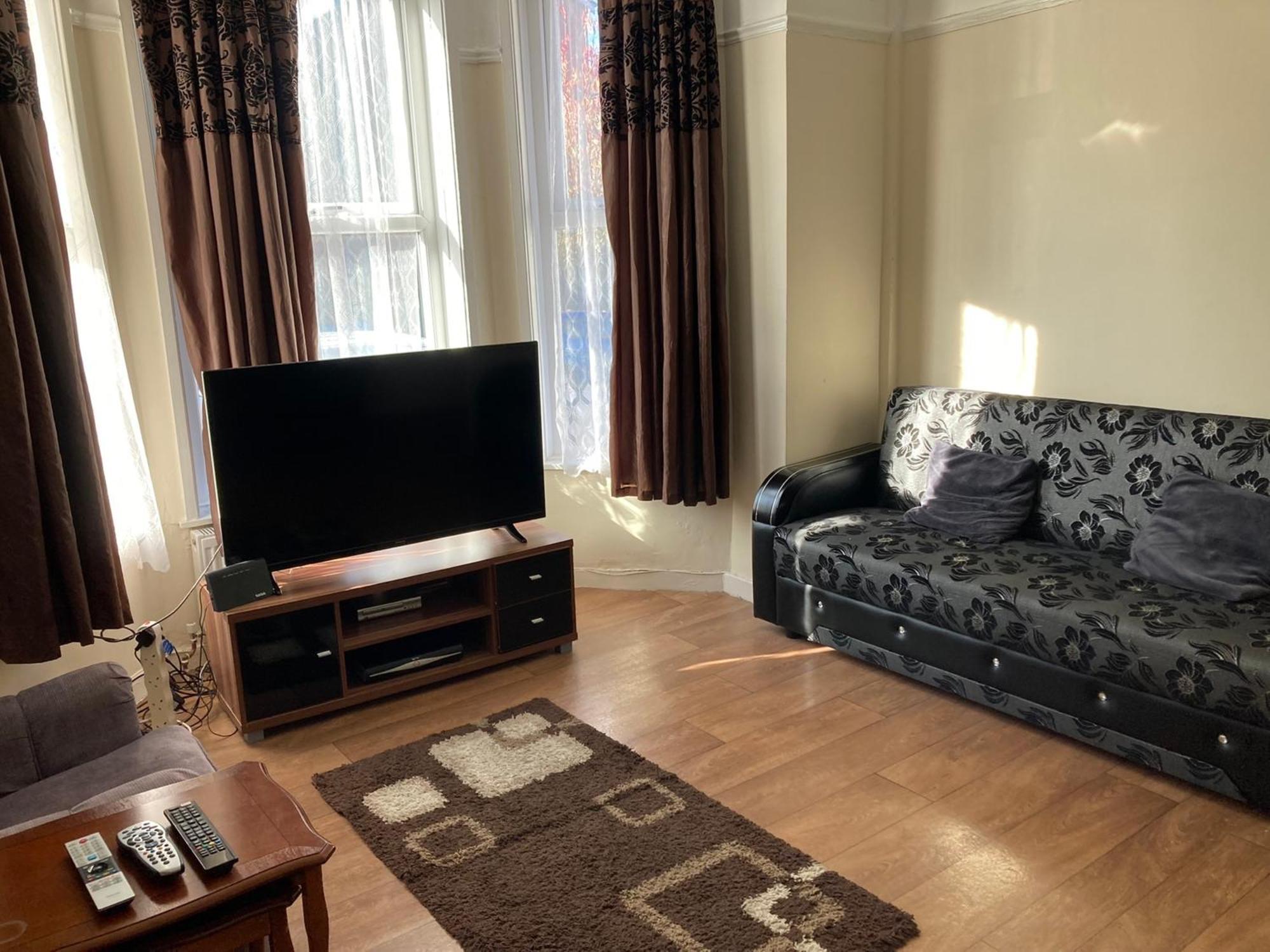 Short Term Shared R&R In Chorlton Apartment Manchester Ngoại thất bức ảnh